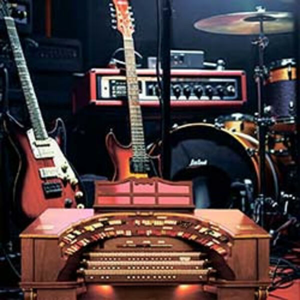 Театральный орган в усадьбе. Рок, джаз, мюзикл