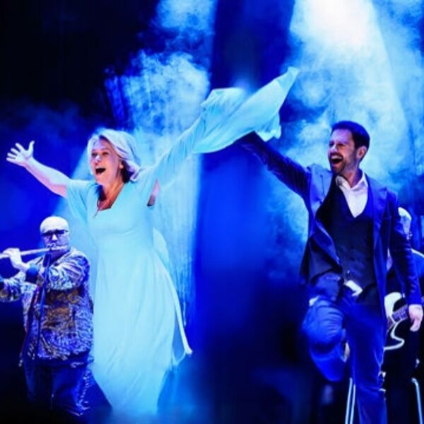 Концерт Антона и Виктории Макарских «Живой Концерт»