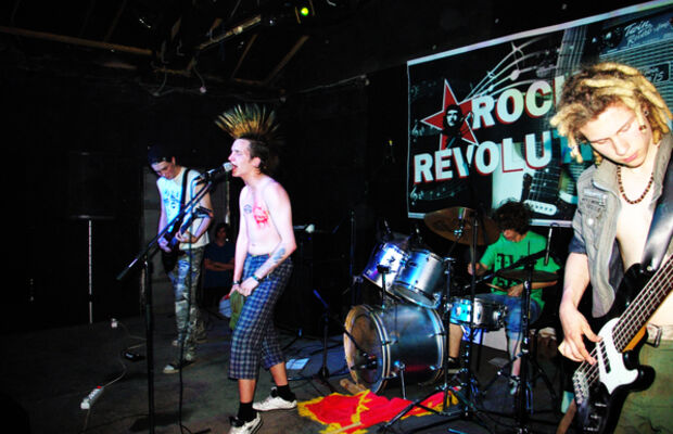 Фестиваль рок-революция в концертном зале KamIN (22.05.2010)