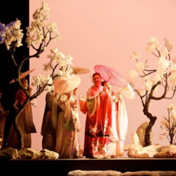 Опера «Мадам Баттерфляй»