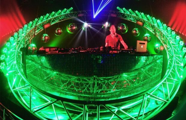 ОФИЦИАЛЬНЫЙ ФОТООТЧЕТ  МЫ ЛЮБИМ ТЕХНО 2012