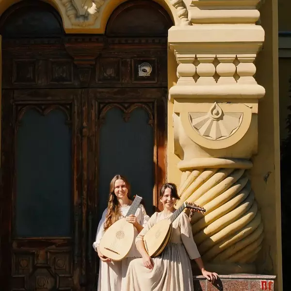 Folia. Великолепный век льва и единорога