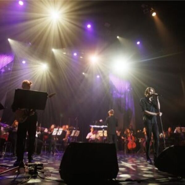 Хиты Sting с симфоническим оркестром «Desert rose symphony