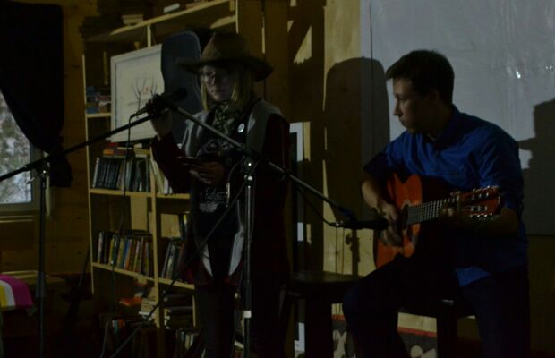 Шпицы на квартирнике в парке Ватан (16.03.2018)