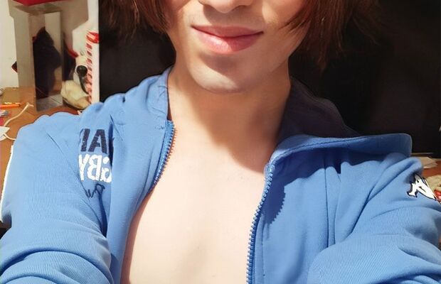 Slava Volk Певец