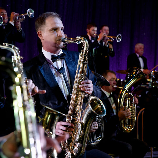 Весенний променад