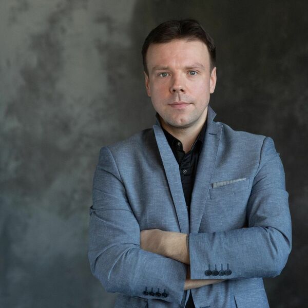 Что знает о любви любовь?