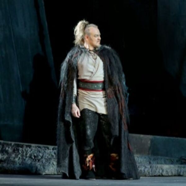 Опера «Аттила»