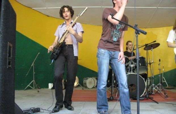 с концертов