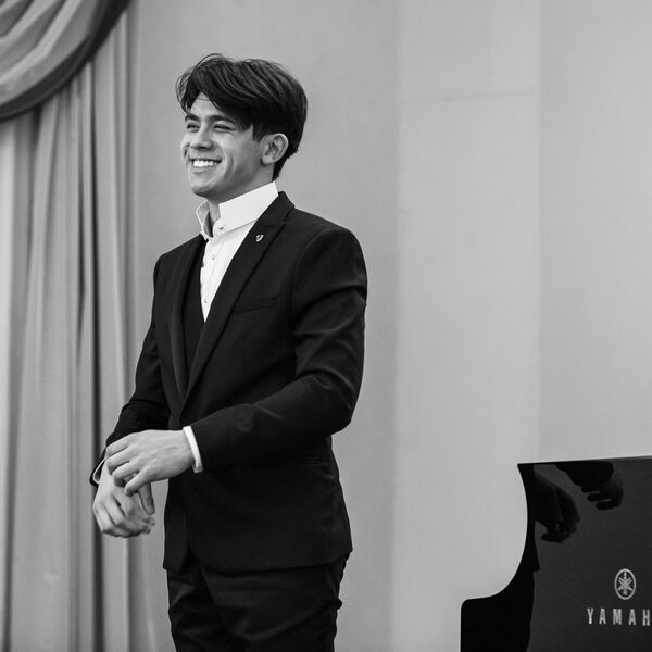 Джордж Харлионо