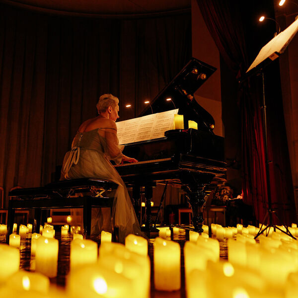 Людовико Эйнауди: неоклассика при свечах