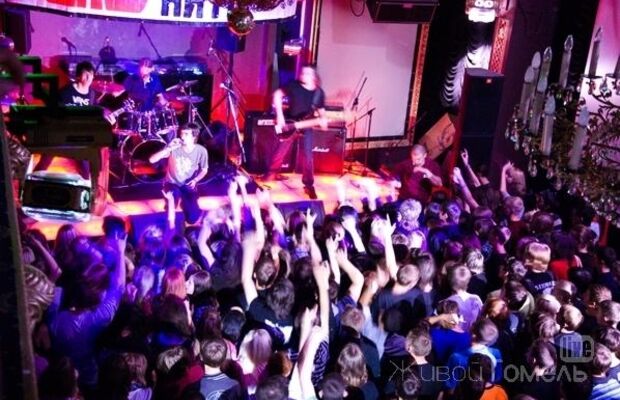 ANN CORE - Live and Photosession