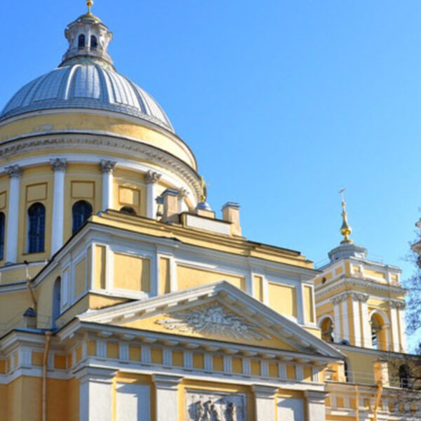 Концерт с экскурсией по Александро-Невской Лавре «Шедевры популярной классики»