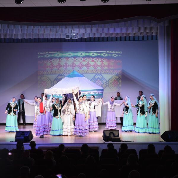 В семье единой