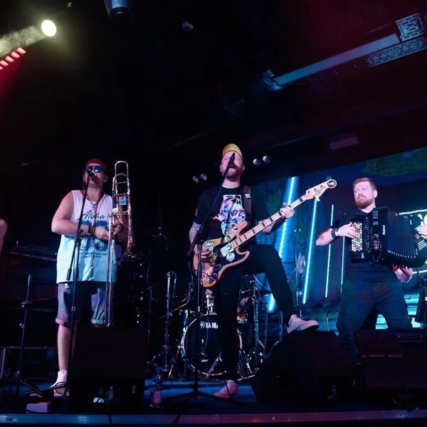 День скуфонавтики