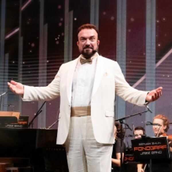 Сергей Жилин и оркестр «Фонограф-Симфо-Джаз»