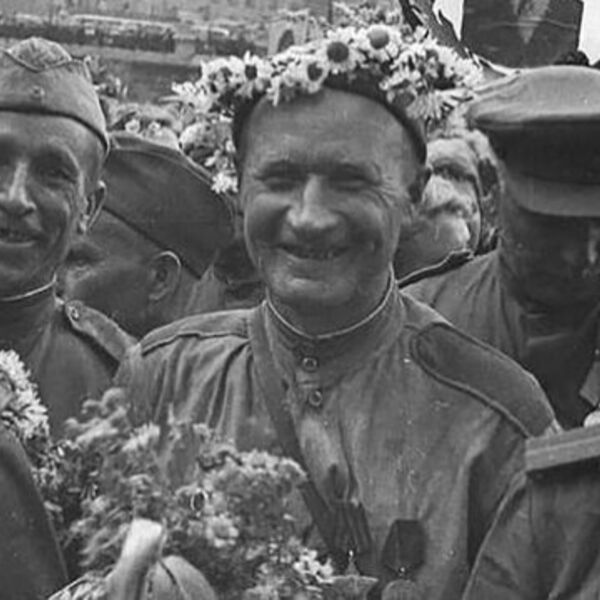 Война...Любовь...