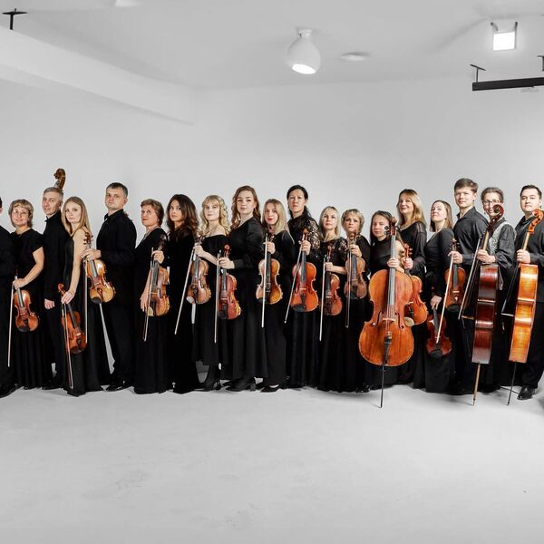 Камерный оркестр и Иван Столбов. Концерт для кларнета