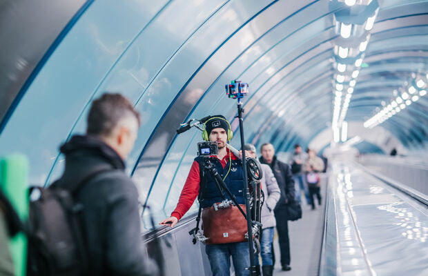 Backstage Make Some Noize