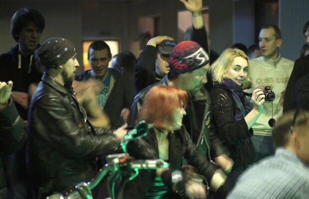 Ночная трость выступление в клубе FREEDOM 14.12.2013