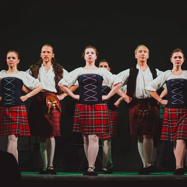 Ирландское шоу. Оркестр волынщиков City Pipes и ансамбль ирландского танца Celtic Wind