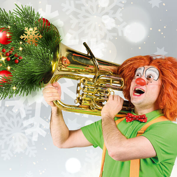 Клоун-дирижер и оркестр