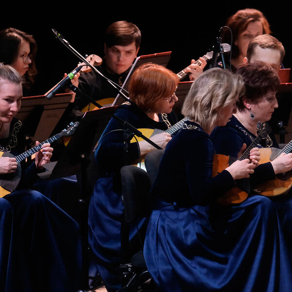 Юбилеи и премьеры