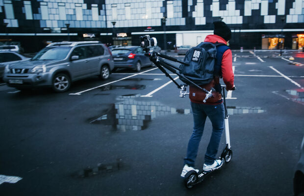 Backstage Make Some Noize