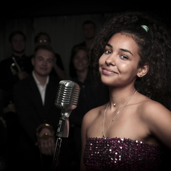 София Ацбеха Негга и трио Алексея Подымкина