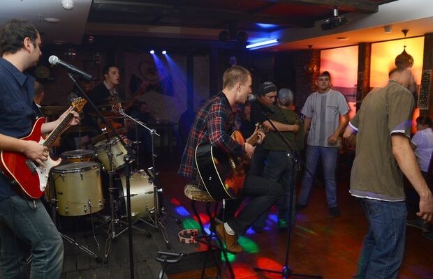 Тихуана Паб. Старый Оскол. 21.10.11