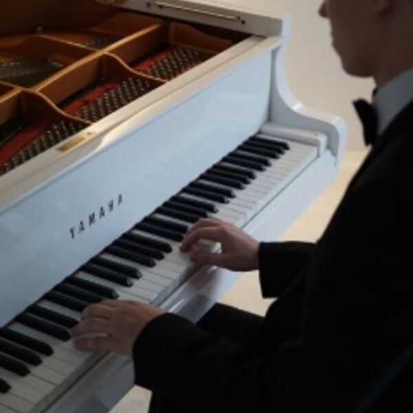 Джаз клуб NZ при свечах. Джаз. Вокал. Танцпол