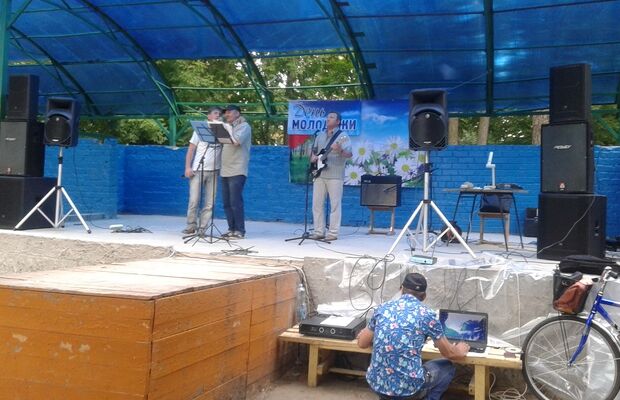 "Жизнь в музыке"