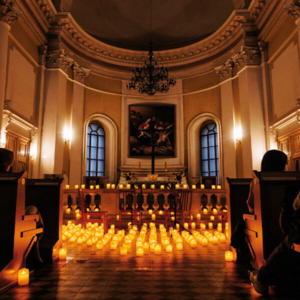 Иоганн Себастьян Бах в сиянии свечей