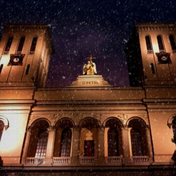 Собор и Свечи: Неоклассика