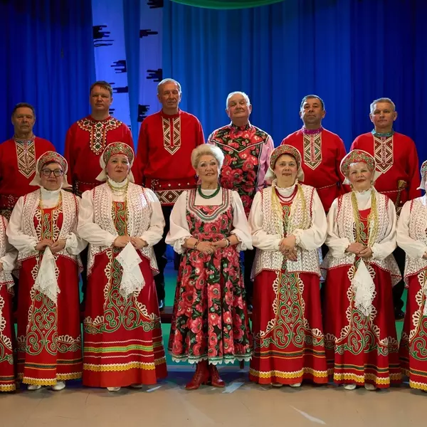 Играй, тальяночка, играй!