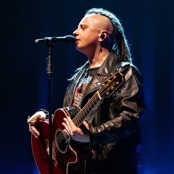 Вася Беля. Концерт со струнными