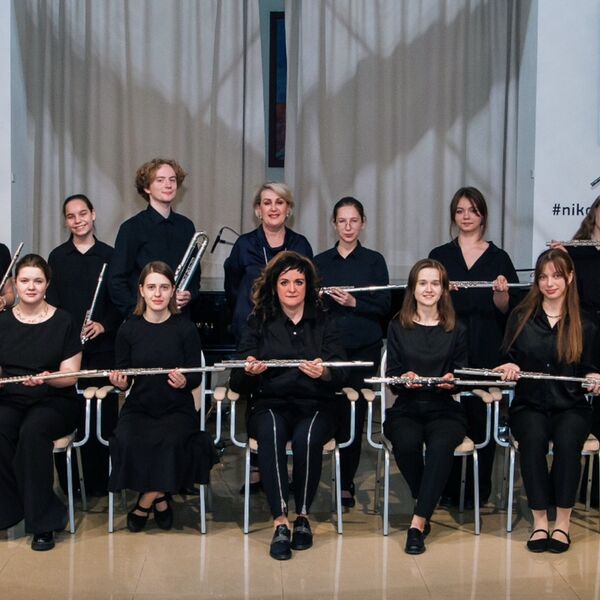 Классика VS модерн. Московский оркестр флейт