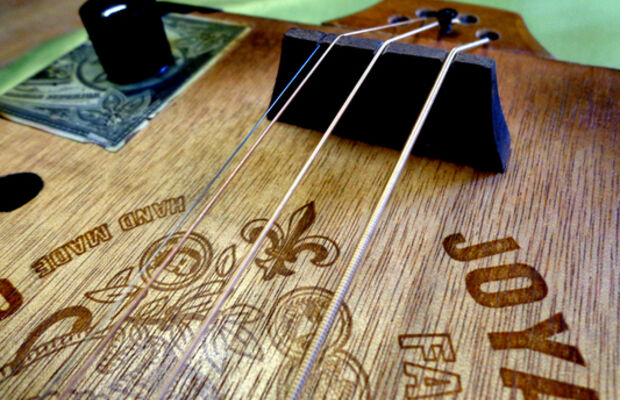 Гитары из сигарных коробок