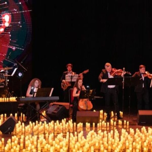 Концерт со свечами «Любимые саундтреки великих композиторов: Э. Морриконе, Х. Циммер, Д. Уильямс, Г. Шор, Л. Эйнауди и другие»