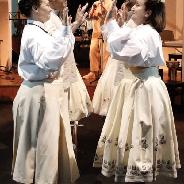 Родные песни