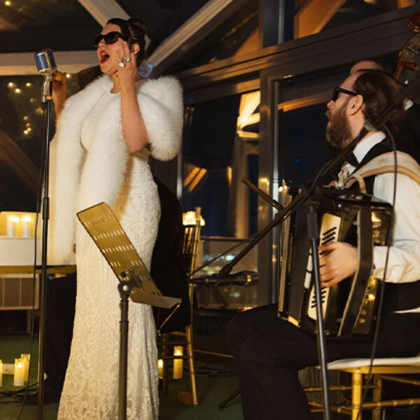 МАГИЯ СВЕЧЕЙ. «Paris, Paris... Французский шансон на крыше»