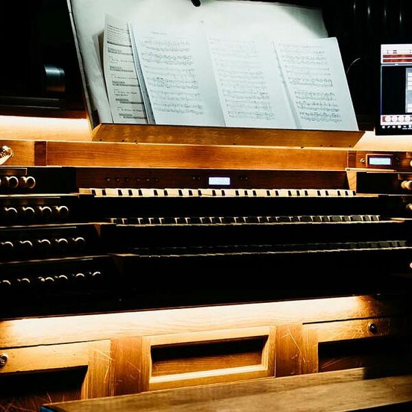 Концерт при свечах. Вселенная Ханса Циммера. Universe. Армянский дудук, орган, рояль