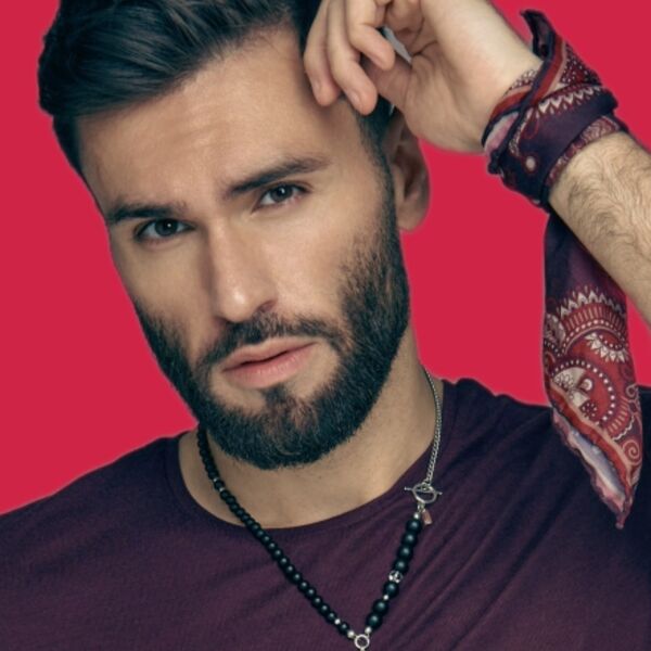 Нодар Ревия