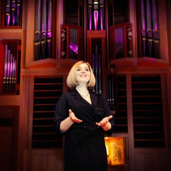 Старинный орган при свечах. Бах и Ханс Циммер