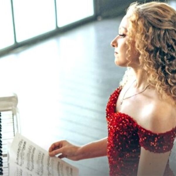 Салон с историей: Нувеллистъ №10 — концерт и экскурсия — Блистательный век Петербурга — вечеринка с фуршетом в музее на Невском