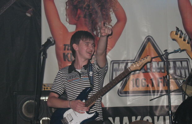 Концерт в арт-клубе ВЫХОД И группа 12 Месяцев!!!