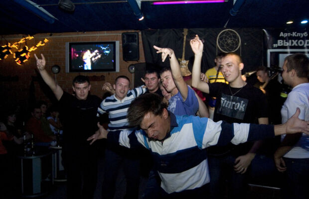 3 сентября- Арт-клуб"Выход" - 2летие