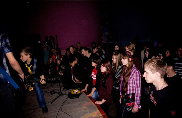 Выступления (клубы, концерты и т.д)