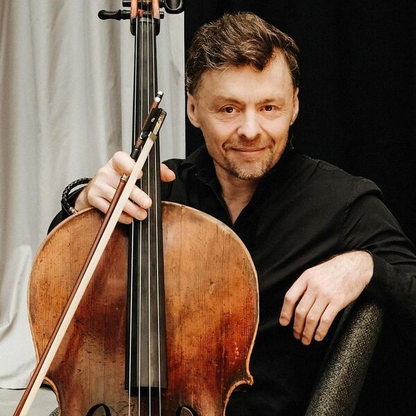 Рустам Комачков (виолончель), Варвара Мягкова (фортепиано)