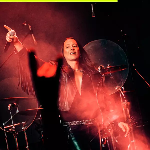 Денис Гуженко